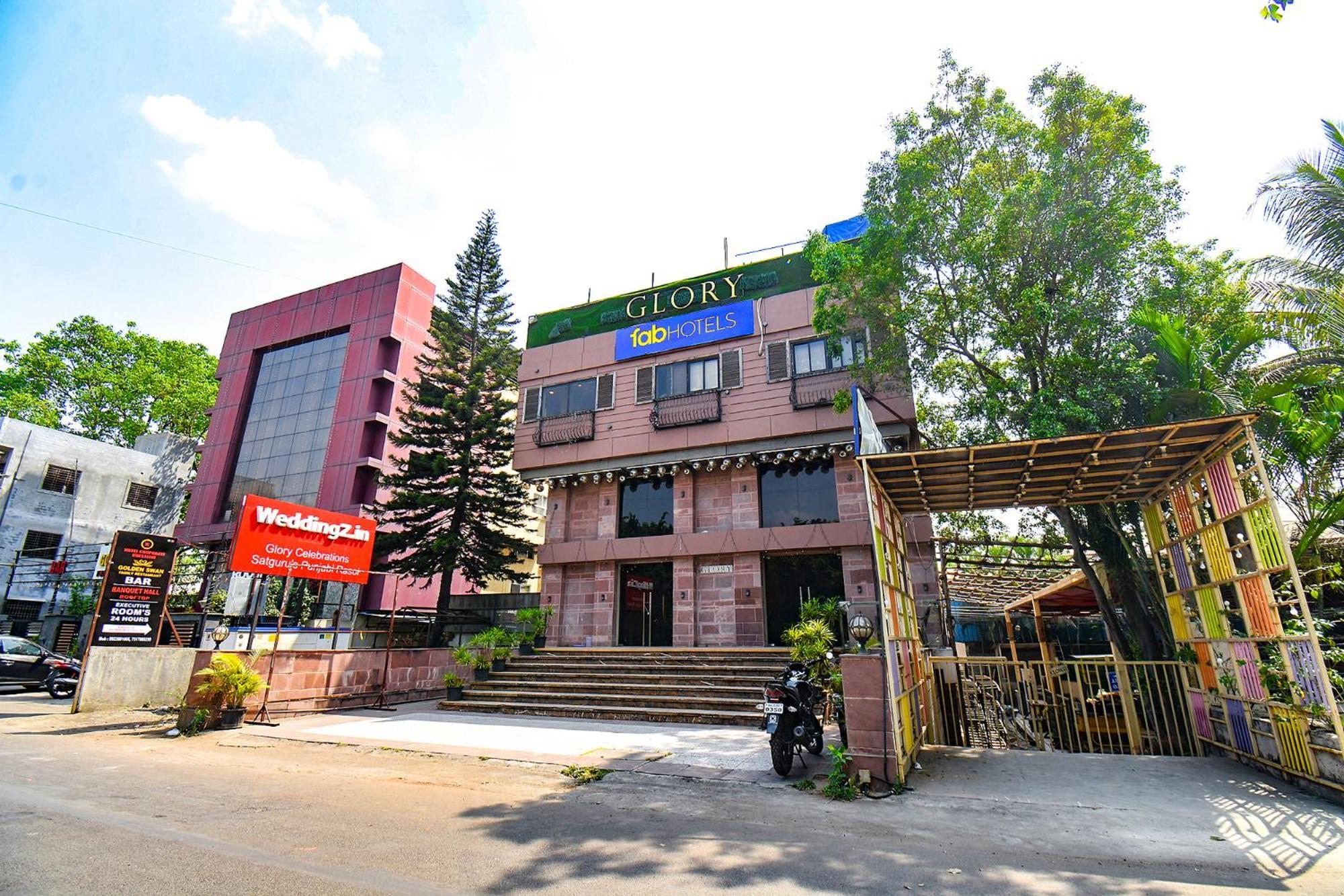 Fabexpress Glory - Nr Skywalk Bridge Hotel Pimpri-Chinchwad Exterior foto